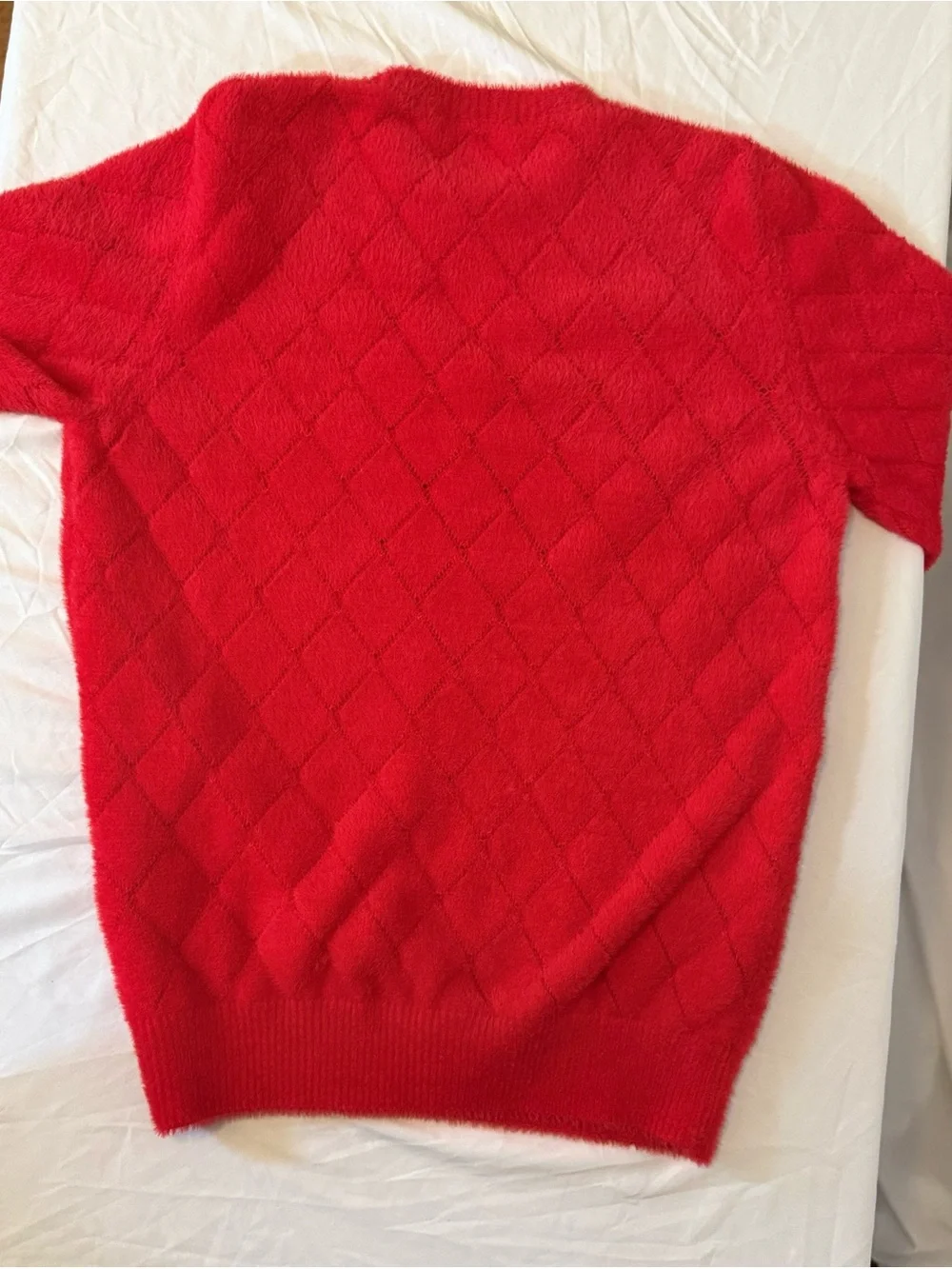 George V Paris Red Crewneck Fuzzy Sweater with Black Logo Men’s XL (MM24)